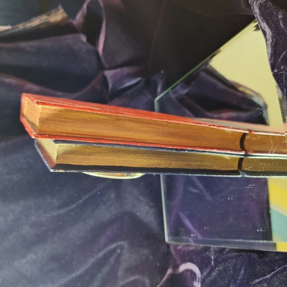 Vintage Style Faux Books Bookend Clock